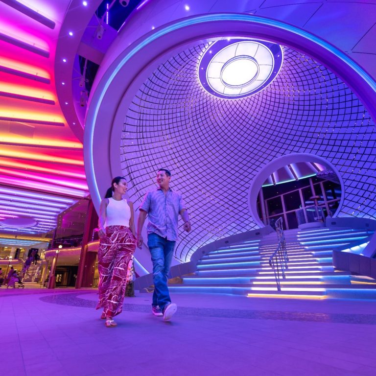 Take a stroll around the pearl on the Icon of The Seas
